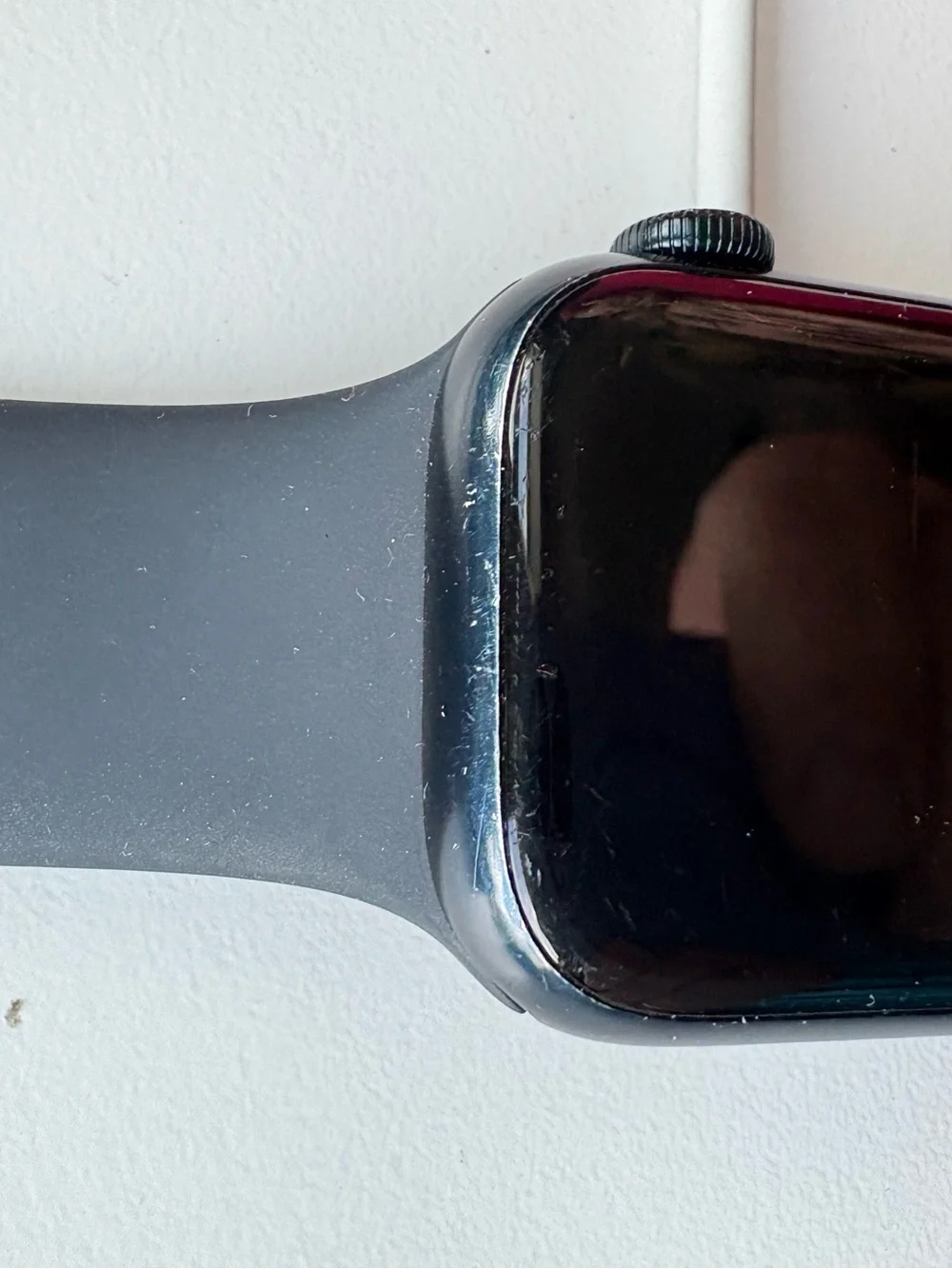 Apple Watch Series 8 size 41 with Black S/M  Sport Band